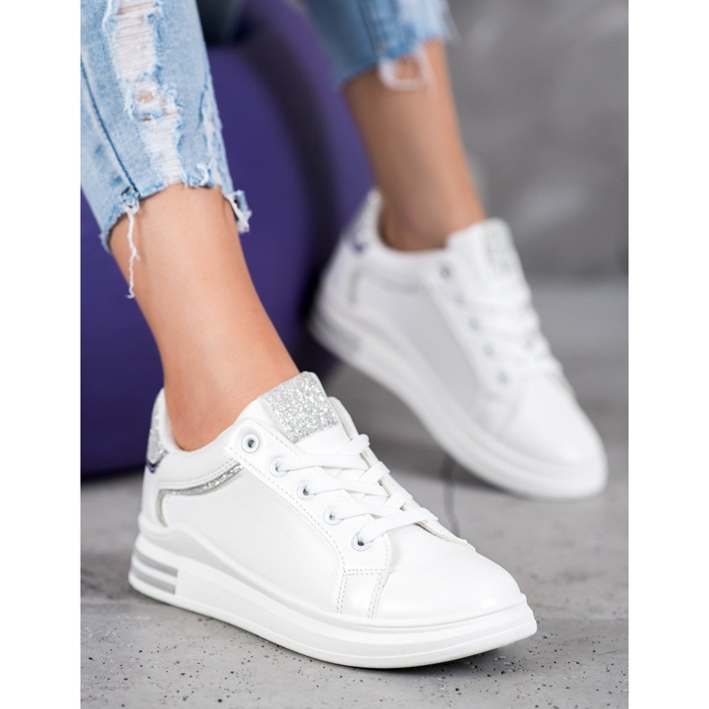 Diamantique Weiße Sportschuhe 1