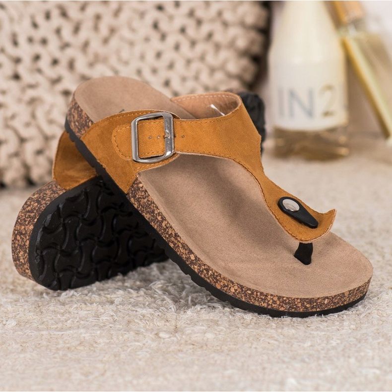 Bequeme Flip-Flops von VINCEZA braun 1