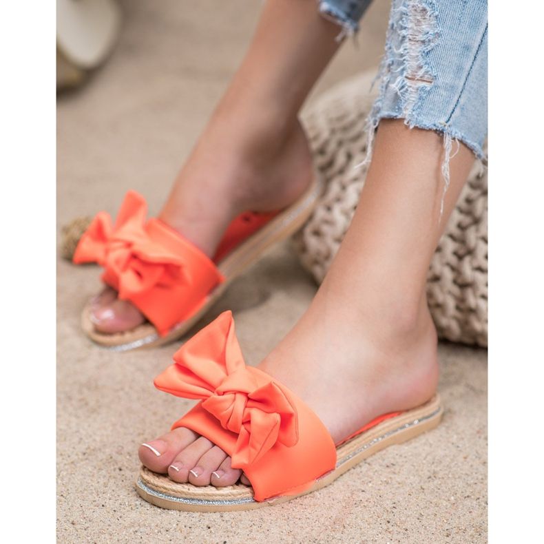 SHELOVET Stilvolle orangefarbene Hausschuhe 2