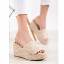 Kylie Modische Keilpantoffeln braun 1