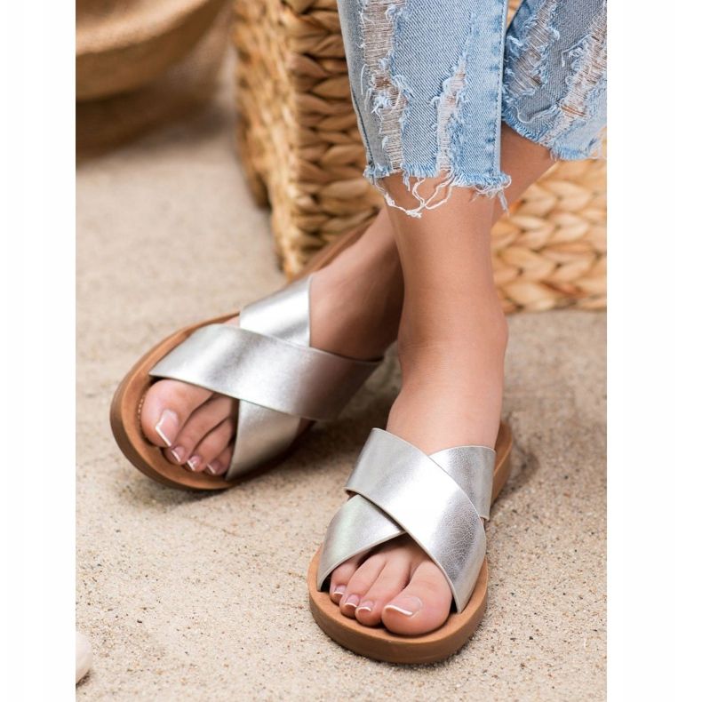 Filippo Glänzende Hausschuhe aus Öko-Leder grau 2