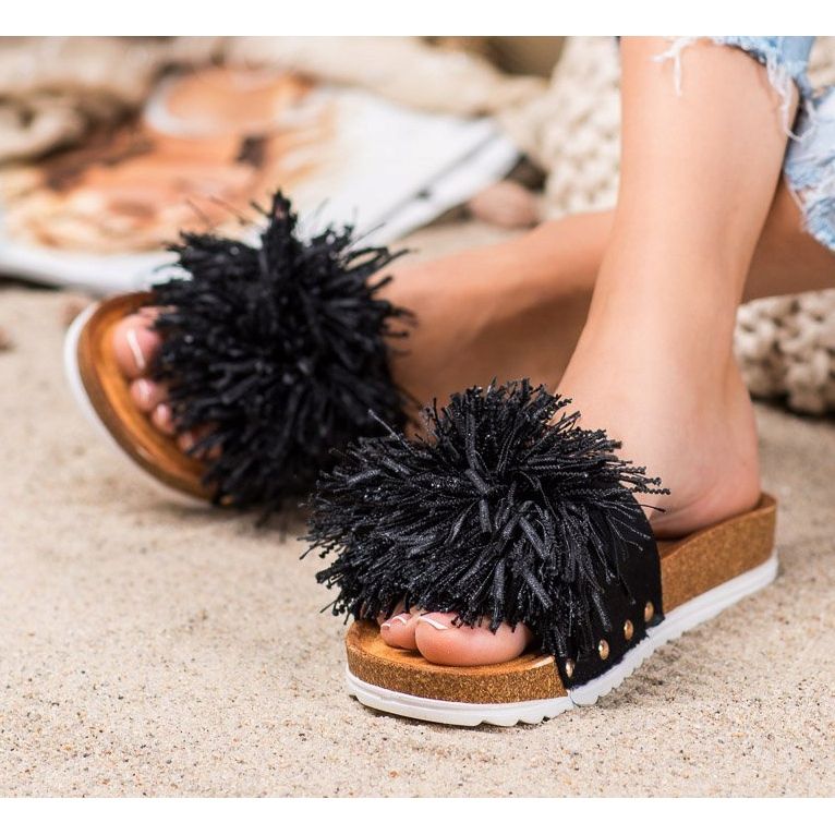 SHELOVET Stilvolle schwarze Hausschuhe 1