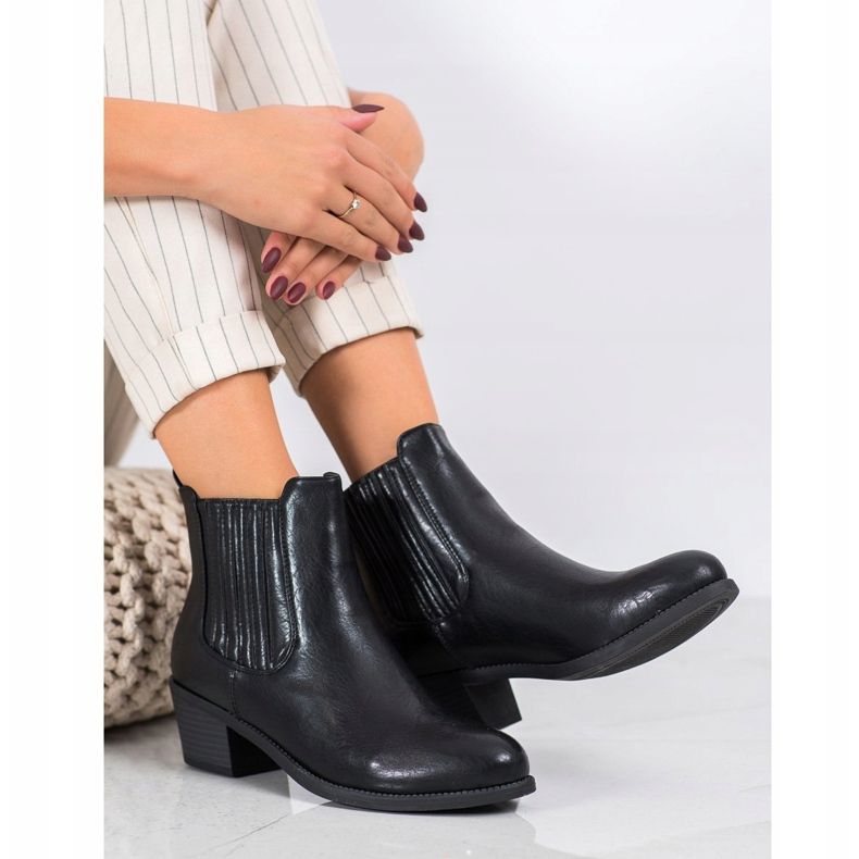 Ideal Shoes Klassische Slip-On-Stiefel schwarz 2