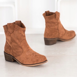 Queentina Der Komfort eines Cowboystiefels mit Isolierung braun 2