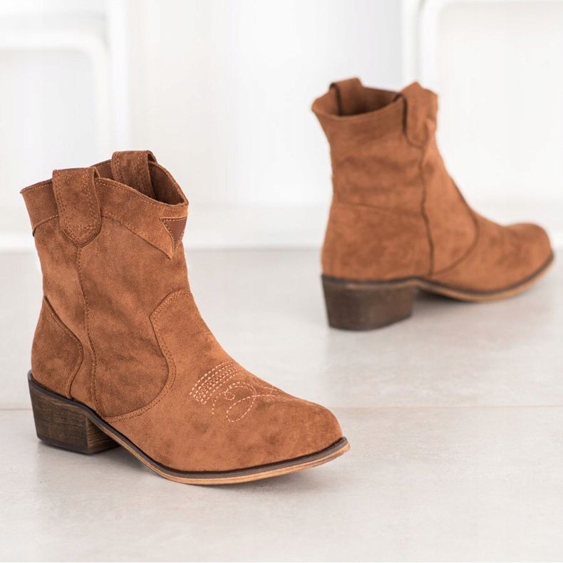 Queentina Der Komfort eines Cowboystiefels mit Isolierung braun 2