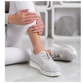 Goodin Durchbrochene Lederschuhe beige 1