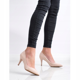 Goodin Klassische Lackpumps beige 1