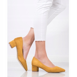 Goodin Senf Pumps in Spitz gelb 1