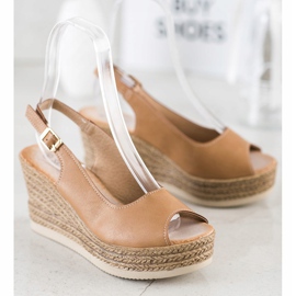 Sabatina Leichte Keilsandalen braun 1