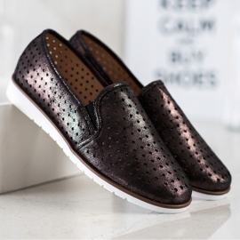 Kylie Glänzende durchbrochene Slipons braun 1