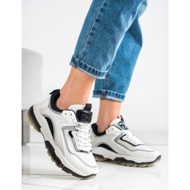 Ideal Shoes Sneakers mit Glitzereinsatz weiß 2