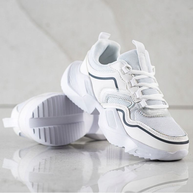 SHELOVET Leichte Sport-Sneaker weiß 1