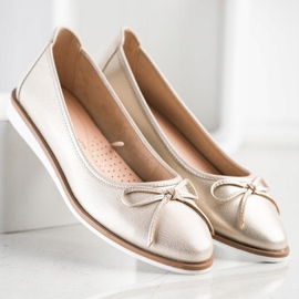 Sergio Leones Goldene Ballerina 1