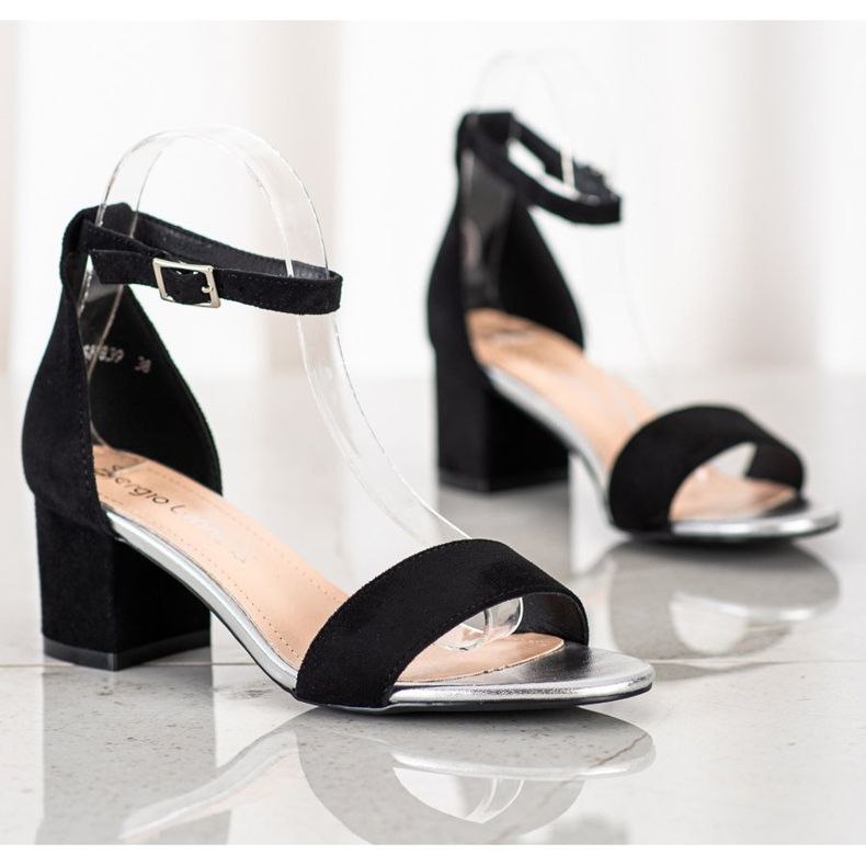 Sandalen an einer Bar Sergio Leone schwarz 1