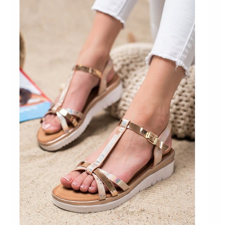 Small Swan Sandalen mit Holo-Effekt golden 2