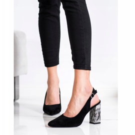 Pumps an einer Bar Sergio Leone schwarz 1