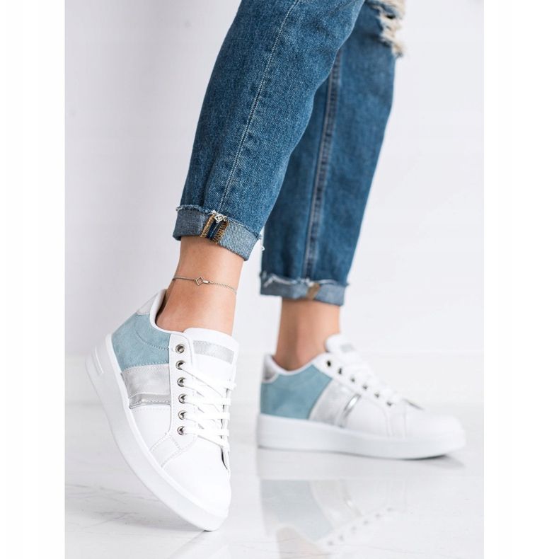 SHELOVET Sportschuhe mit Wildledereinsatz weiß blau 1