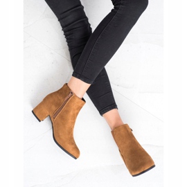 Clowse Klassische Wildlederstiefel braun 2