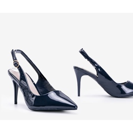 Marineblaue Pumps lackiert auf einem Cindy-Gürtel 1