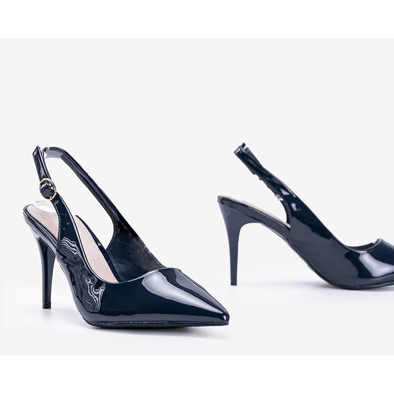 Marineblaue Pumps lackiert auf einem Cindy-Gürtel 1