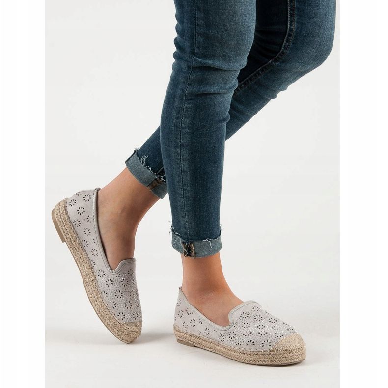 SHELOVET Durchbrochene Espadrilles aus Wildleder grau 2