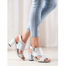 Goodin Sandalen mit Holo-Effekt silber- 1