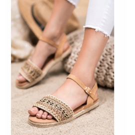 SHELOVET Leichte geflochtene Sandalen beige 2