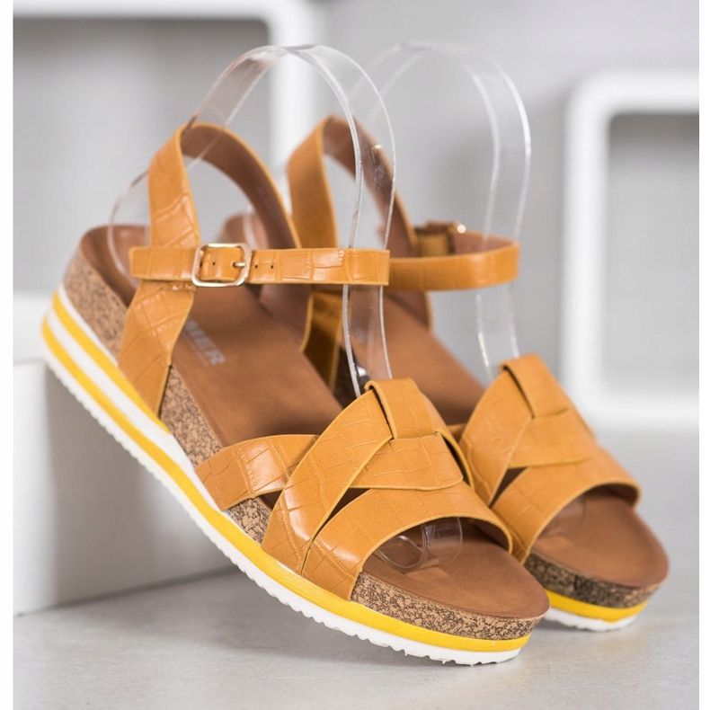 Comer Gelbe Sandalen mit Öko-Leder 2