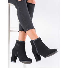 Weide Stylische Stiefel schwarz 1