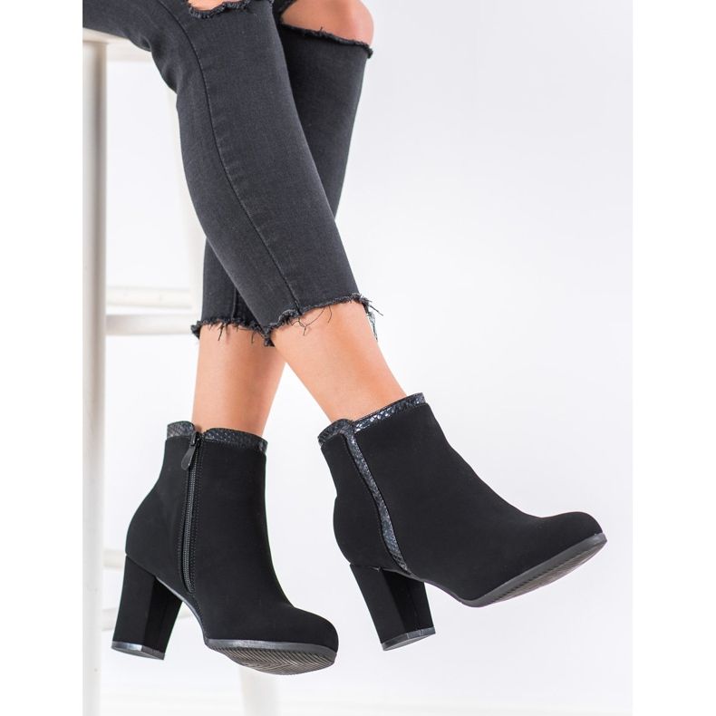 Weide Stylische Stiefel schwarz 1