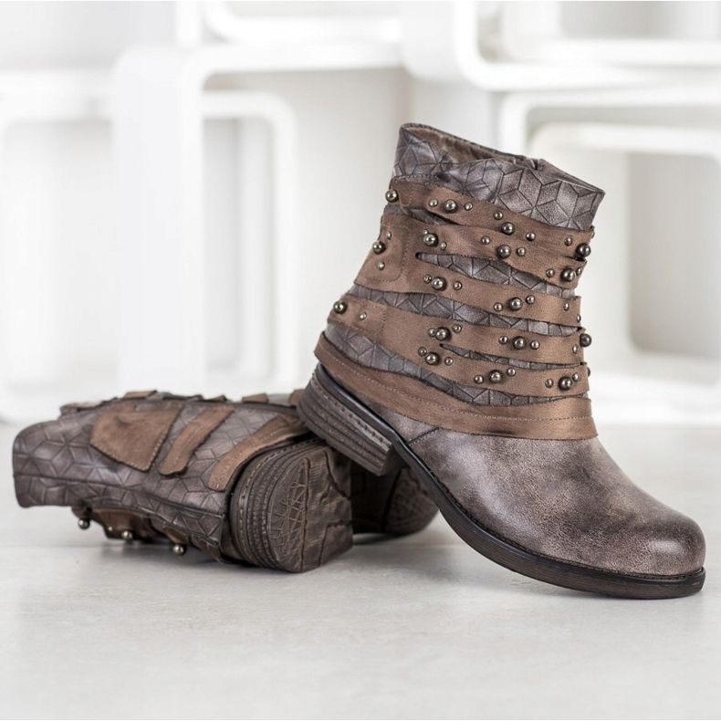 Queentina Bequeme Stiefel mit Verzierungen grau 1