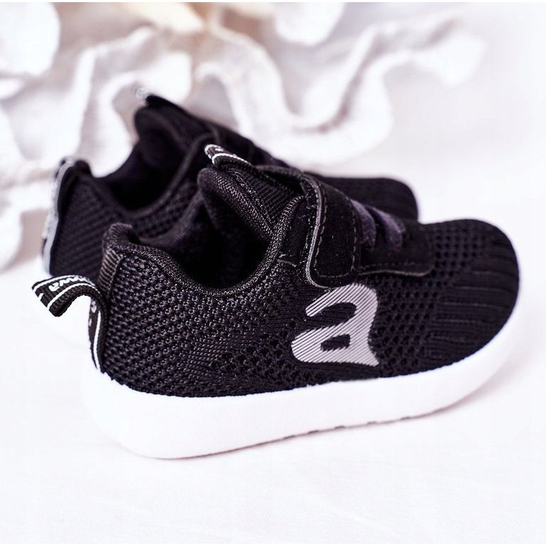 Apawwa Schwarze Sportschuhe für Kinder Little Sportsman 1