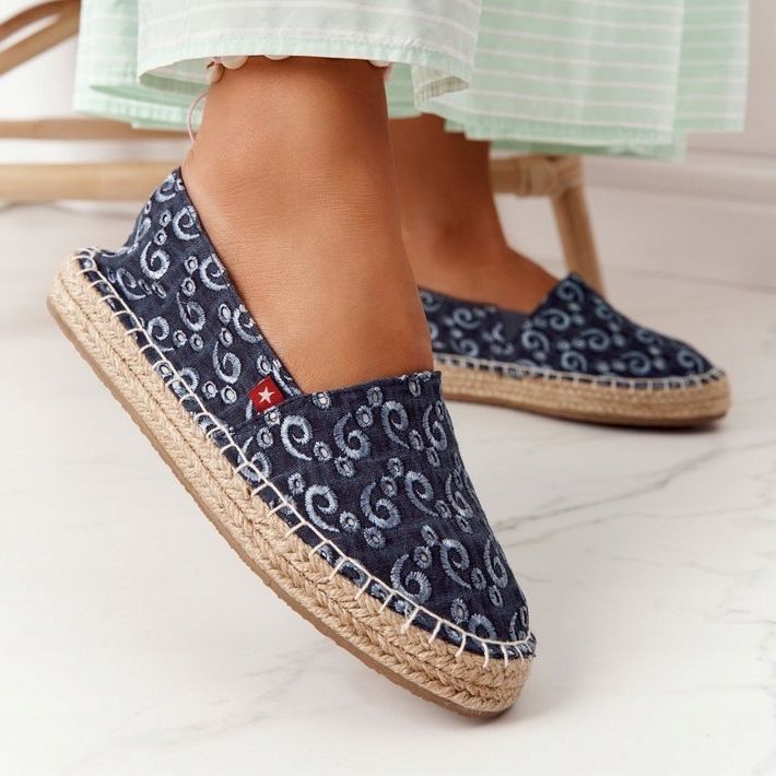 Espadrilles auf einer geflochtenen Plattform Big Star AA274628 Marineblau beige navy blau 1
