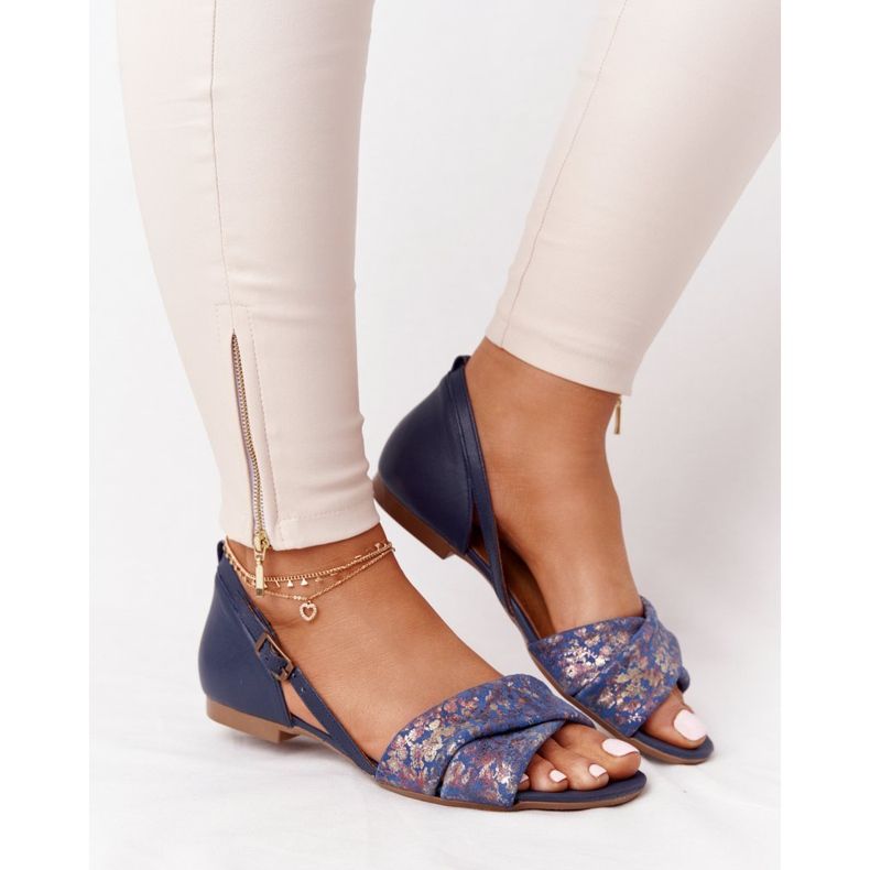 Ledersandalen mit Blumen Maciejka 04614-43 Marineblau golden 2