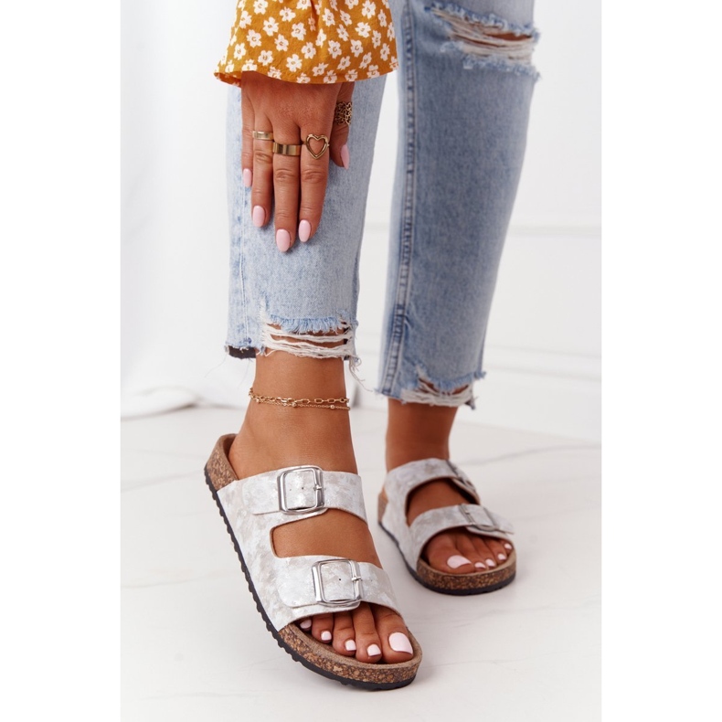 Damenhausschuhe mit Schnallen Silber Vivio silber- 1