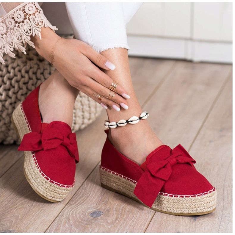 SHELOVET Rote Espadrilles mit Schleife 1