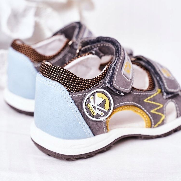 EVE Graue Fußballsandalen für Kinder mit Klettverschluss mehrfarbig 1