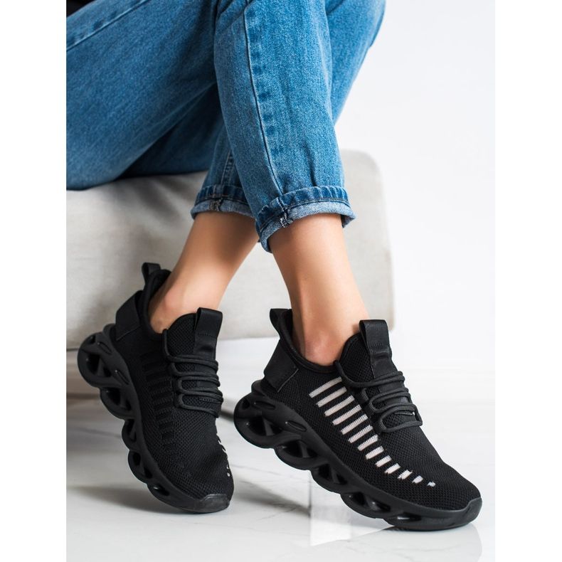 SHELOVET Schwarze Mode-Turnschuhe 1