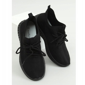 Schwarze Sportschuhe Socken 7819 All Black 1