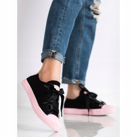 SHELOVET Stylische gebundene Sneakers schwarz 1