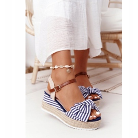 PG1 Marineblaue Keilsandalen La Isla Bonita weiß mehrfarbig 2