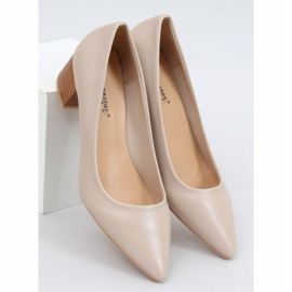 Pumps mit hohem Absatz beige CL76P Beige 1