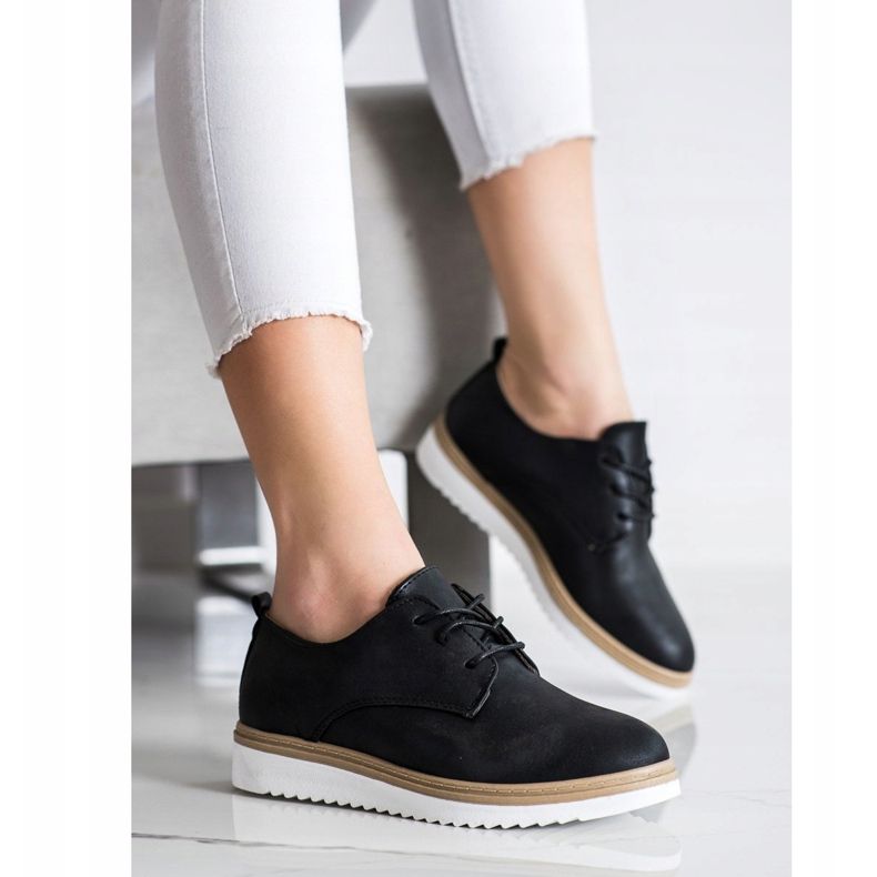 SHELOVET Lässige schwarze Schuhe 1