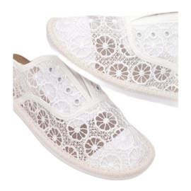 Vices Schraubstöcke CM-6332-71-weiß 1