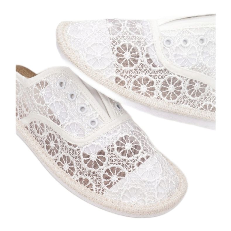 Vices Schraubstöcke CM-6332-71-weiß 1