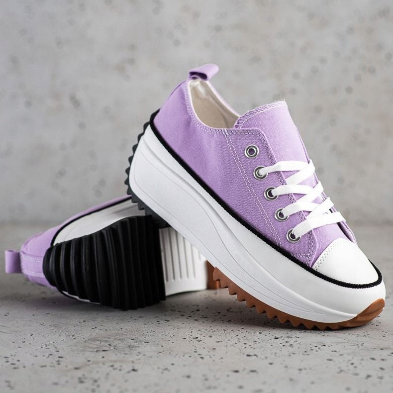 SHELOVET Sneakers auf einer hohen Plattform lila 1