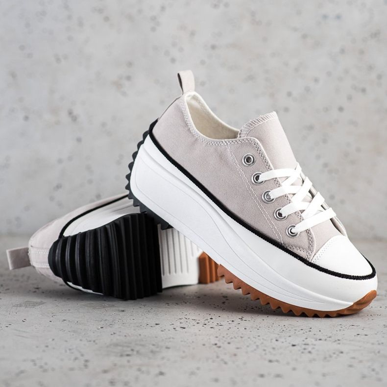 SHELOVET Sneakers auf einer hohen Plattform grau 1