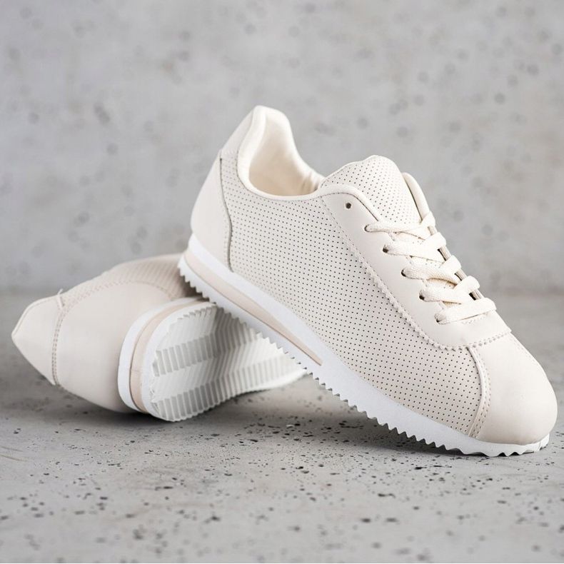 SHELOVET Stylische durchbrochene Sneakers beige 1