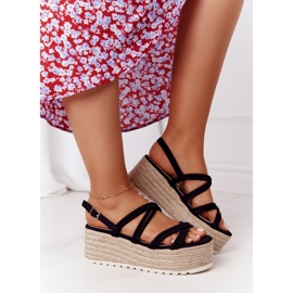 PS1 Schwarze Sandalen auf der schwarzen geflochtenen Plattform Crazy In Love 2