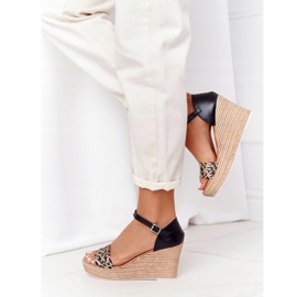 Keilsandalen aus Leder Maciejka L4869-01 Schwarz 2